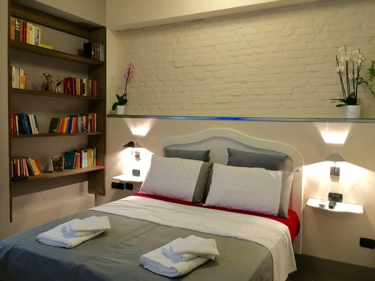 Two Sisters Suites Napoli Dış mekan fotoğraf
