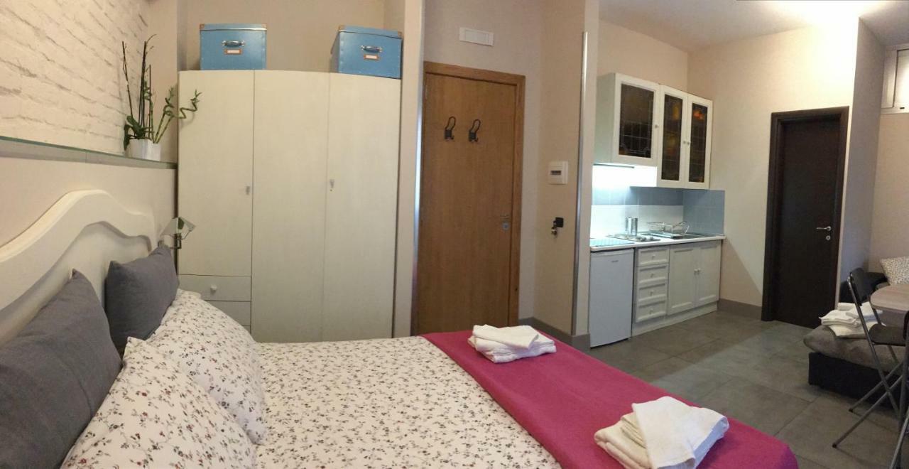 Two Sisters Suites Napoli Dış mekan fotoğraf