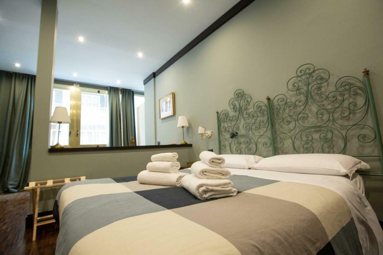 Two Sisters Suites Napoli Dış mekan fotoğraf