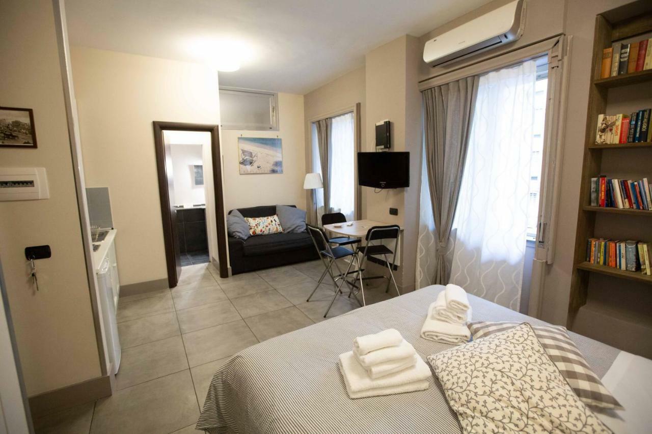 Two Sisters Suites Napoli Dış mekan fotoğraf